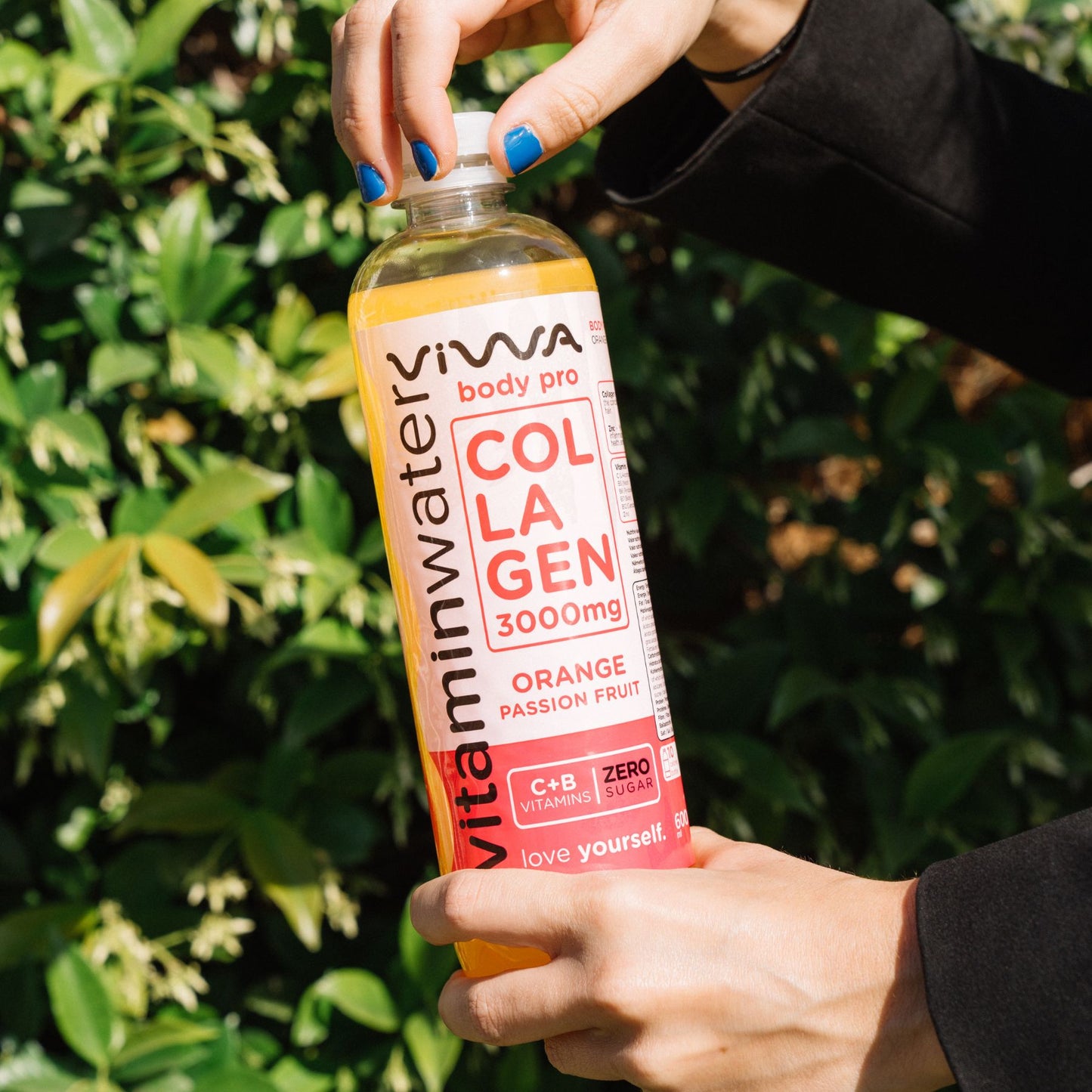 Viwa VitaminWater Body Pro - Bebida Refrescante Cero Azúcar con Colágeno y Vitaminas C y B. Sabor Naranja y Fruta de la Pasión - 600ml, Pack de 12