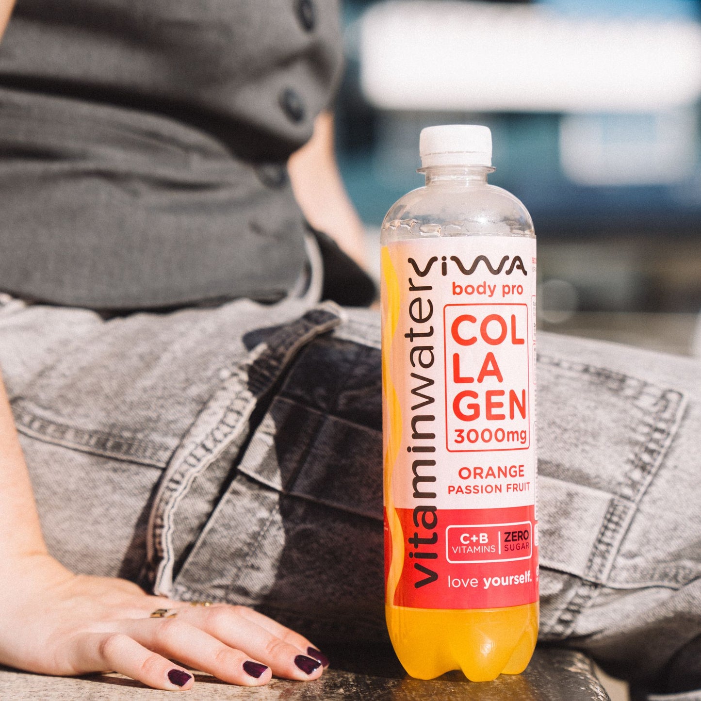 Viwa VitaminWater Body Pro - Bebida Refrescante Cero Azúcar con Colágeno y Vitaminas C y B. Sabor Naranja y Fruta de la Pasión - 600ml, Pack de 12