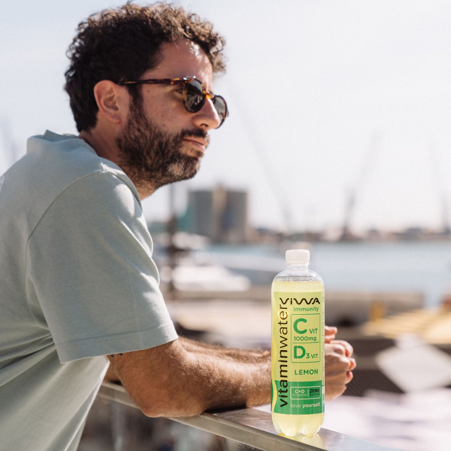 Viwa VitaminWater Immunity Zero - Bebida Refrescante Cero Azúcar con Vitaminas C y D. Sabor Limón - 600ml, Pack de 12